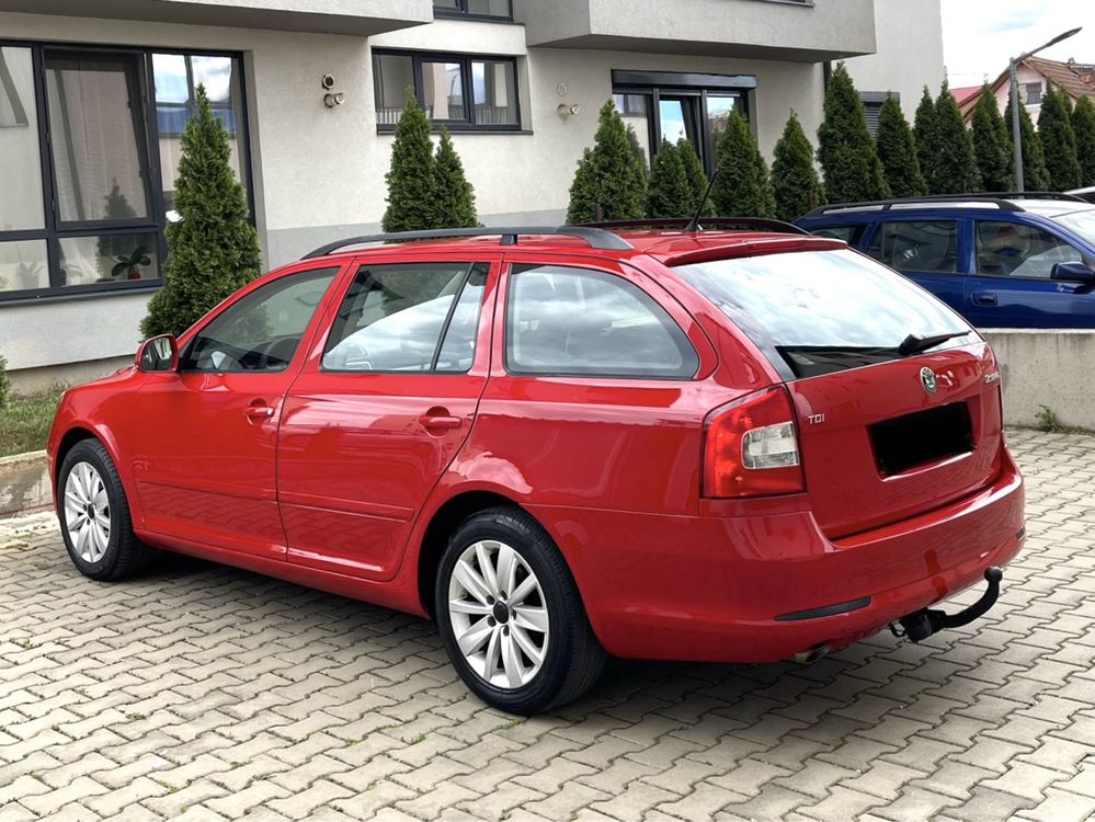 Skoda Octavia - FACELIFT - 1.6 tdi - Euro 5 - 2011 - Adus acum !