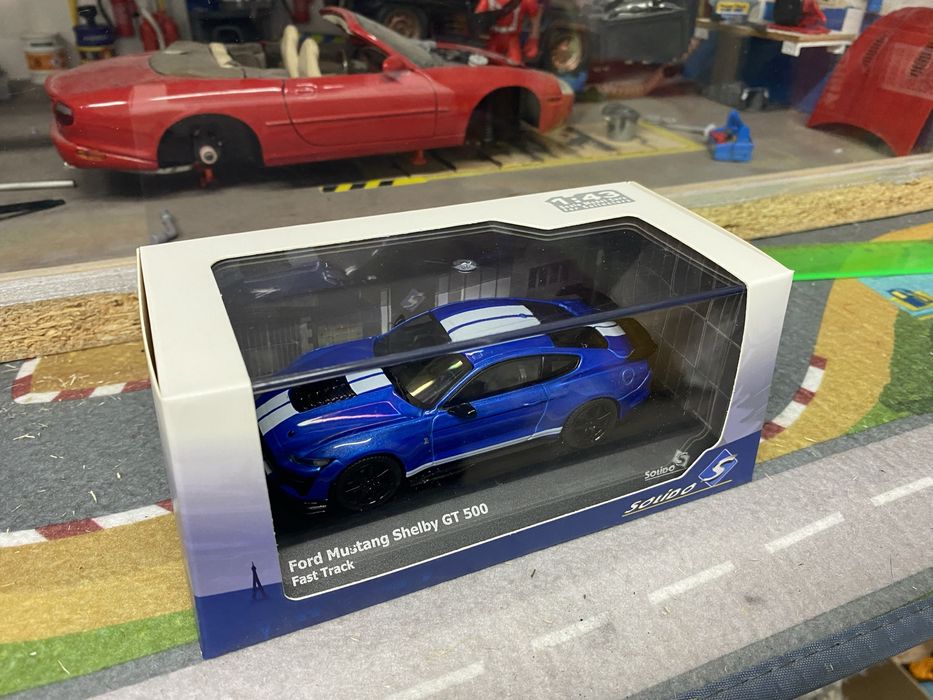 FORD MUSTANG SHELBY GT 500 machetă auto scara 1:43 (11 cm) SOLIDO