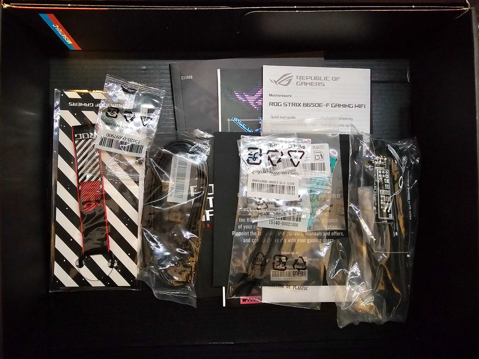 Placa de baza ASUS ROG STRIX B650E-F