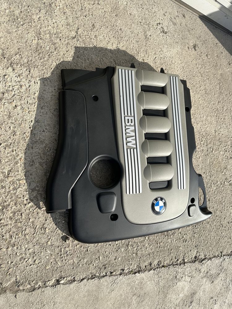 Капак двигател BMW 3.0d