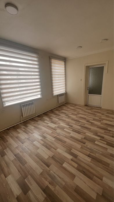 Ofis arendaga beriladi 290$