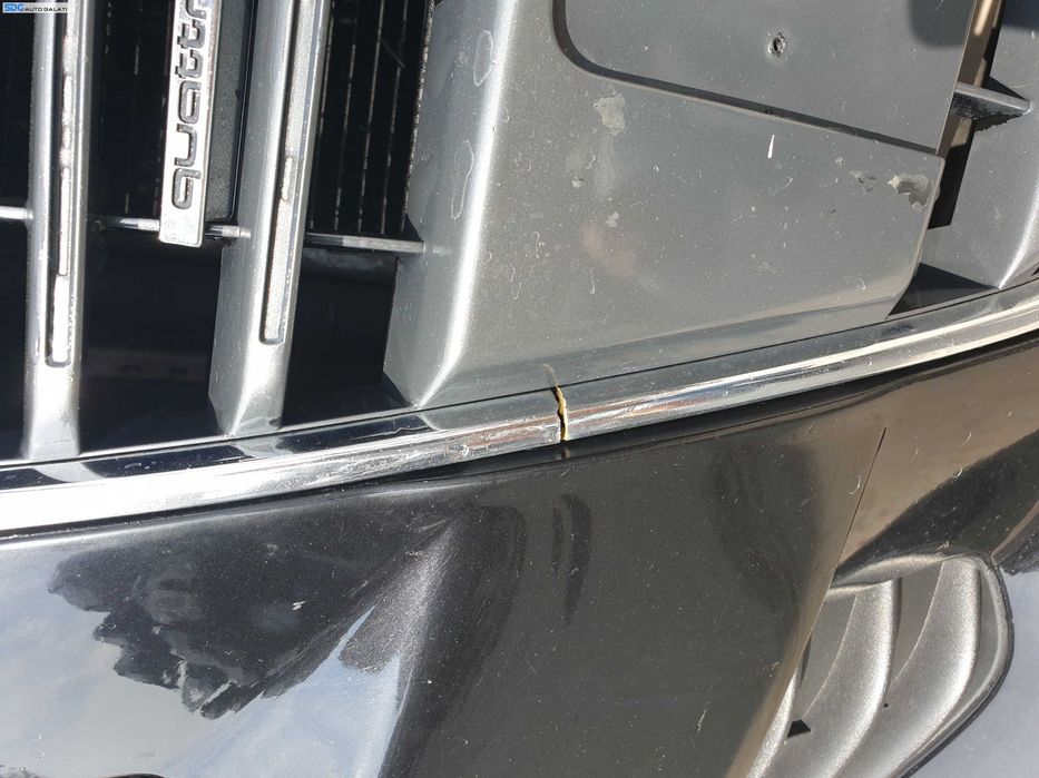 Grila cu Emblema cu Imperfectiune Audi A4 B8 NFL Non Facelift 2008 - 2012 [K7313]