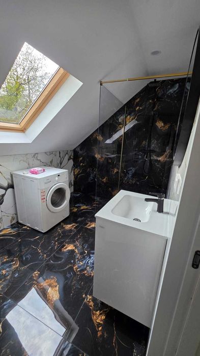 Dau spre inchiriere apartament  mobilat si utilat