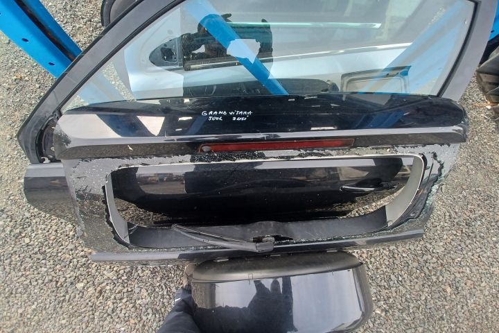 Hayon Suzuki Grand Vitara 2 (facelift)  [din 2008 pana  2012] seria Crossover 3-usi 1.9 TD MT AWD (