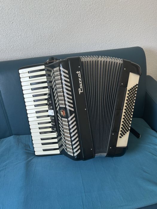 Acordeon Parrot 96 basi