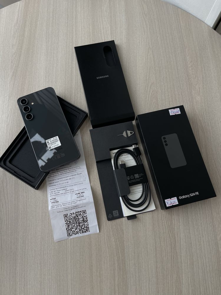 Samsung Galaxy S24 FE 8/128 ГБ — как новый, чек, рассрочка