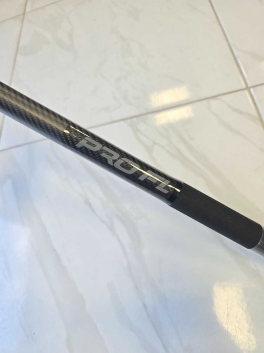 Карбонова кобра PRO FL с долно зареждане