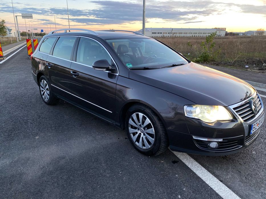 VW Passat B6 Variant Highline 2.0 TDI 140 CP EURO 5