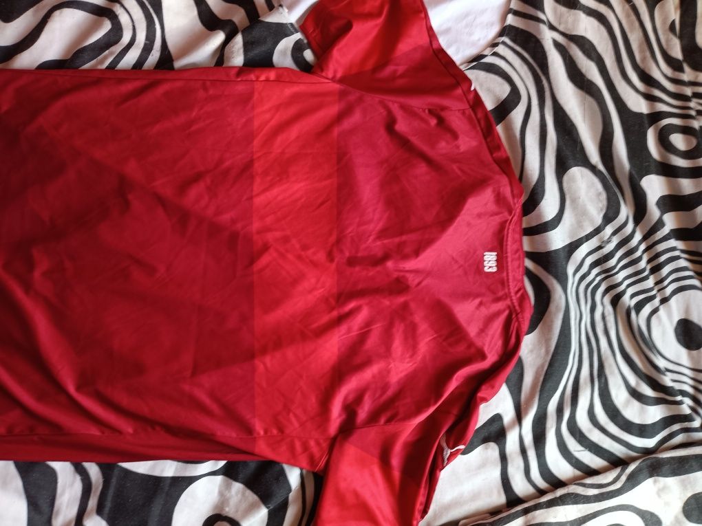 Тениска щутгарт puma M оригинална
