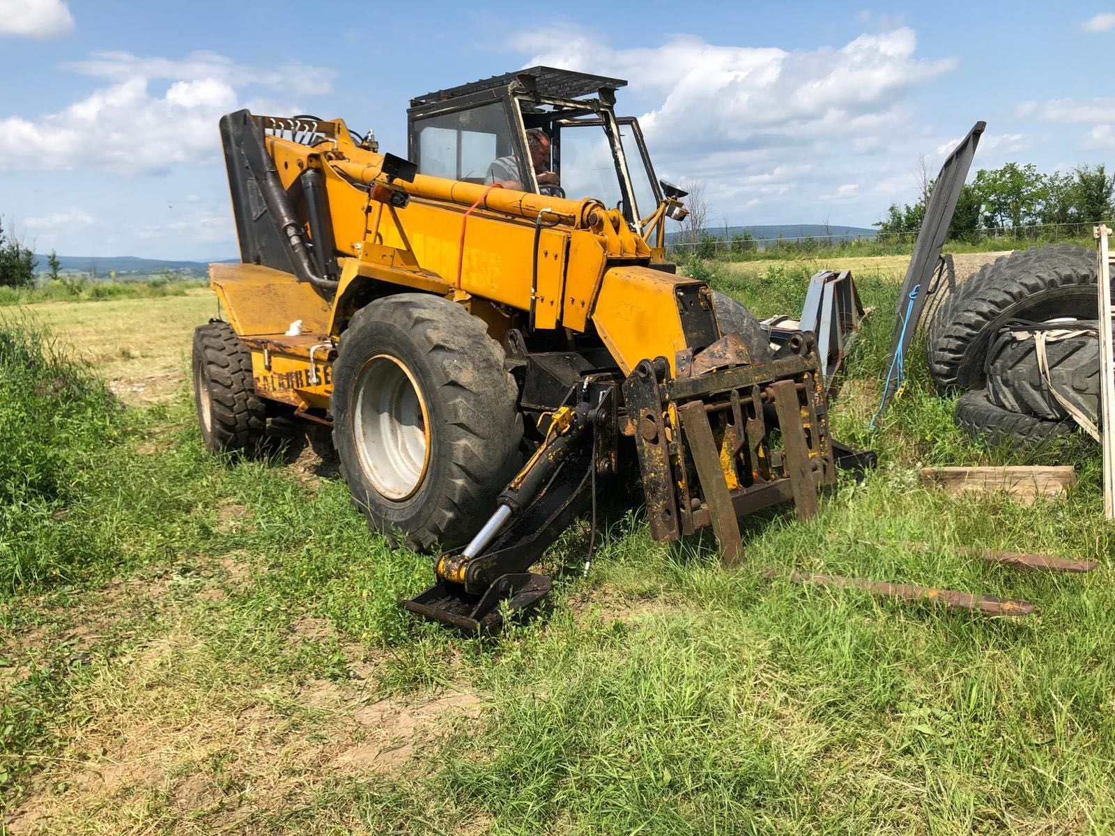 Incarcator telescopic Manitou JCB din ITALIA