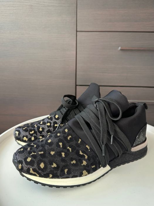 Дамски маратонки, номер 39 НОВИ!