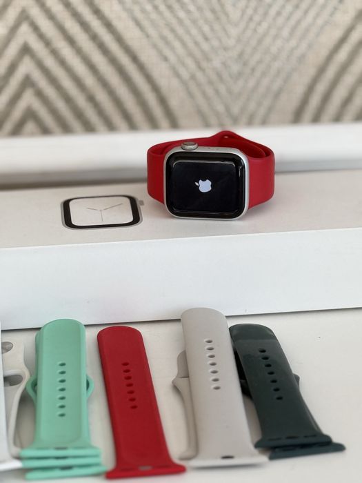 iWatch 4 , часы Apple, дешево