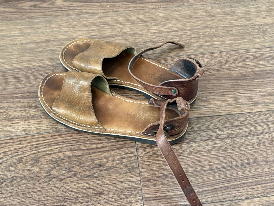 Сандали Crupon естественя кижа