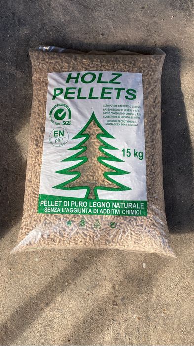 Peleti din Rasinos Pin