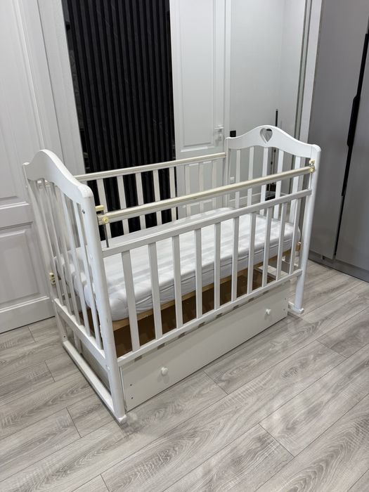 Кроватка маятник колыбель