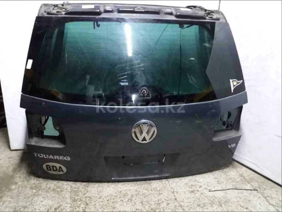 Крышка багажника VW Туарег без стекла