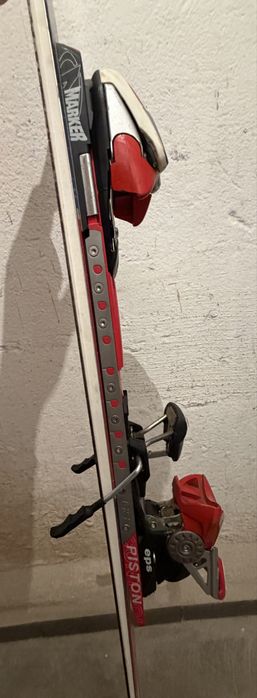 Vand/ Schimb Schiuri de tura Marker 16.0