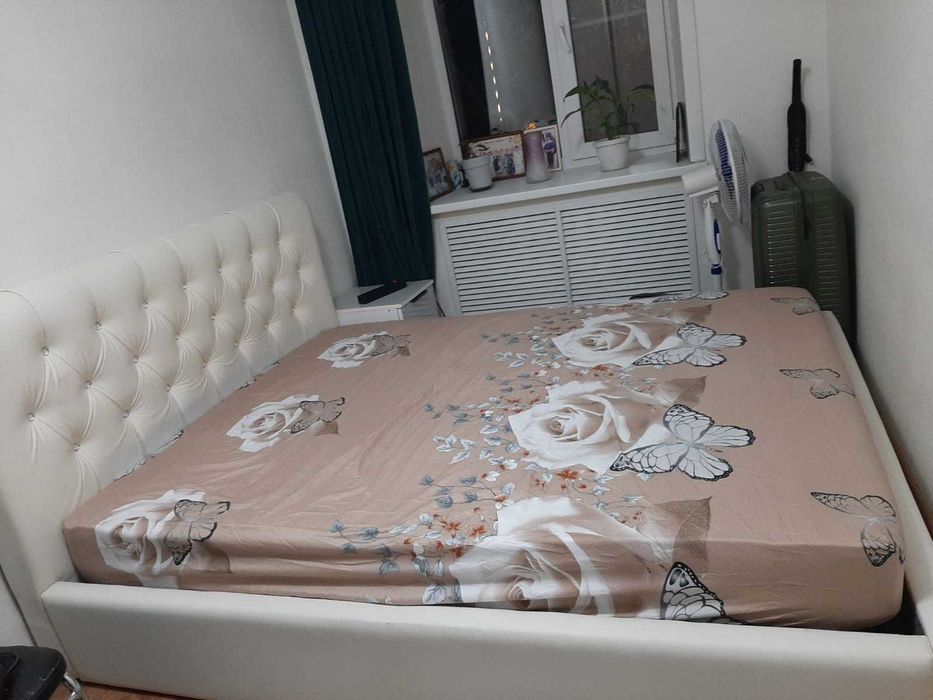 продам кровать 2х спальный