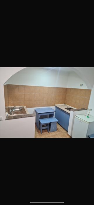 Garsoniera de închiriat