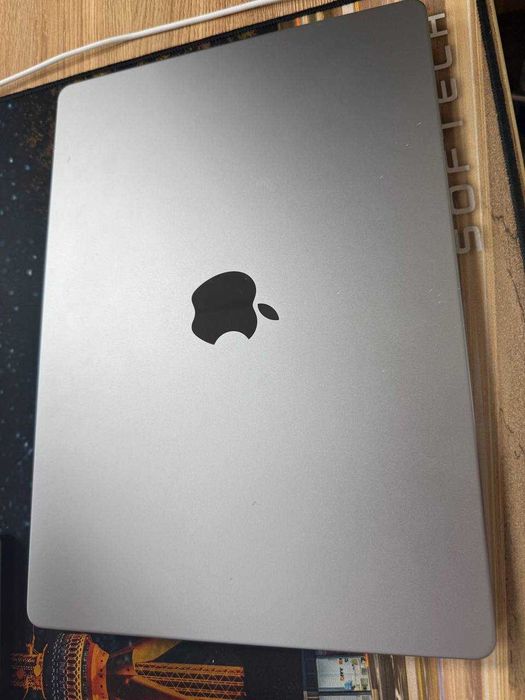 MacBook pro 14-inch M2 16GB / 1TB  SSD