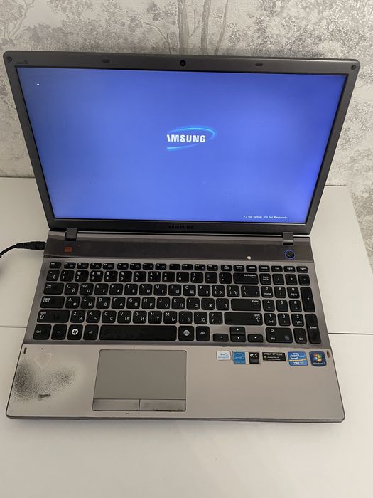 Ноутбук Samsung б/у