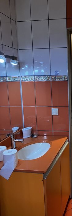 Set mobilier baza si lavoar