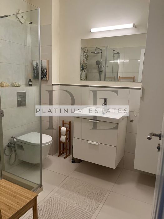 Продава се Тристаен апартамент в София, Младост 4 - 130 кв.м за 2885 €/кв.м - Снимка #11