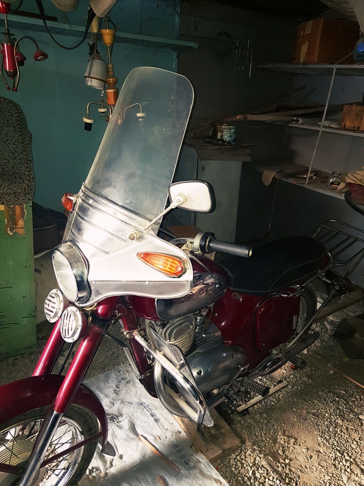 Продаётся мотоцикл Ява 250