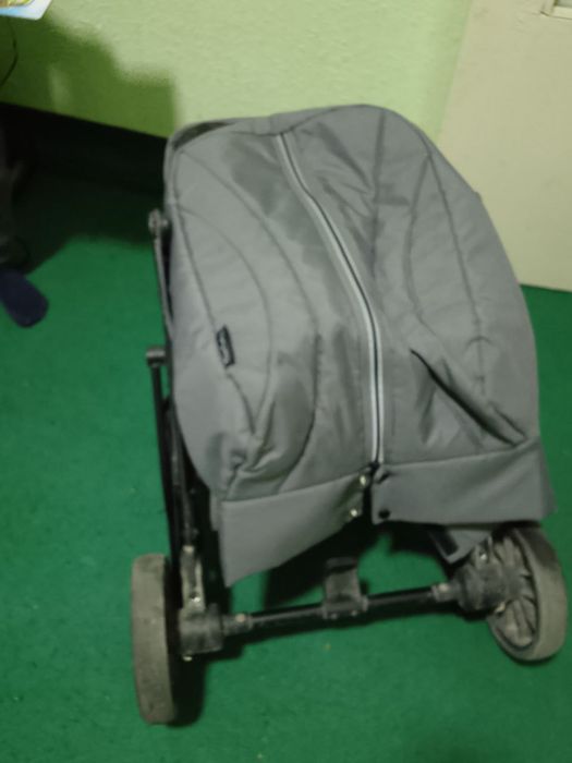 Очень удобная коляска