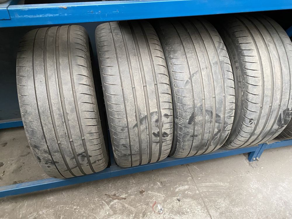 Goodyear 265 40 20