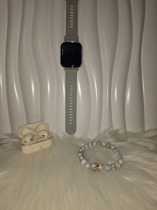 Смарт часовници подърък безжични слушалки и гривна