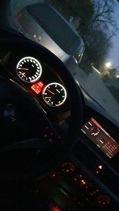 Vând BMW e60 530d
