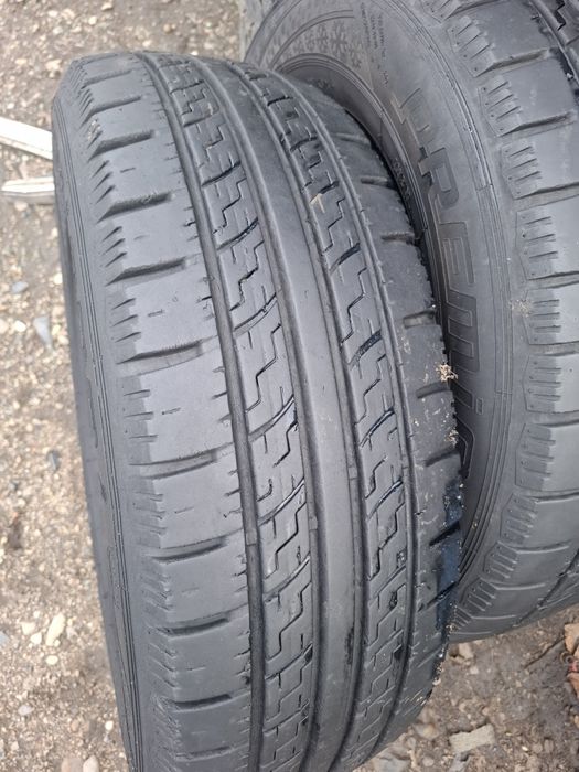 Vand 2 anvelope 235 65 16 C bune dot 2022