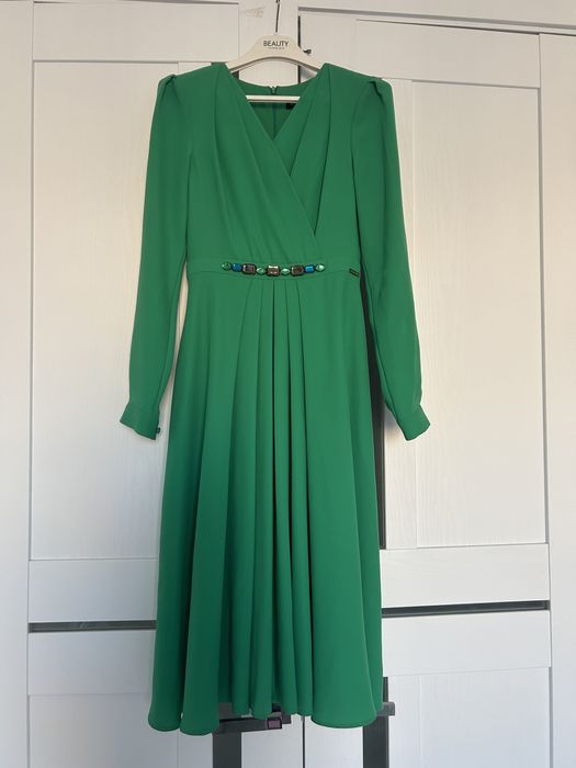 Красивое, нарядное платье