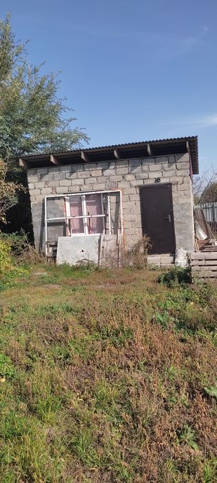 Продам дачу. Недорого.