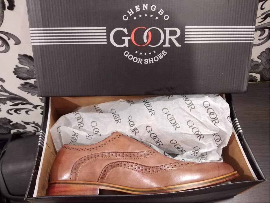 Pantofi din piele naturala !!! Calitate premium !! Marimea 42