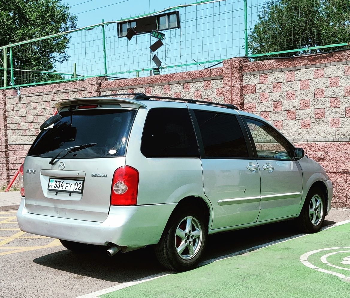 Авто в рассрочку Mazda MPV