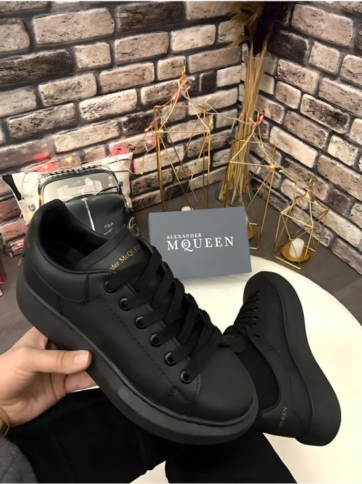 Alexander McQueen дамски маратонки