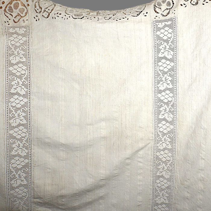 Fata de masa traditionala veche, arta populara romaneasca