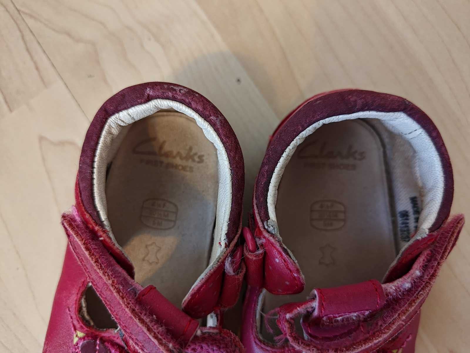 Бебешки/детски обувки Clarks номер 20.5 за момиче, естествена кожа