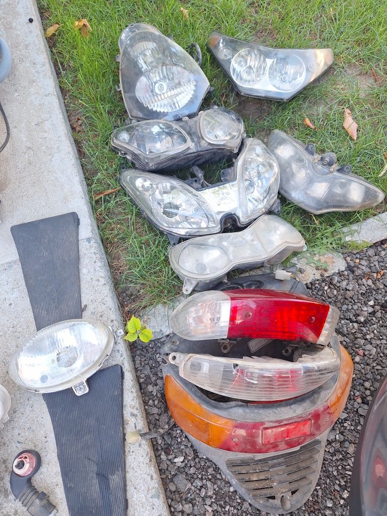 Ceasuri de bord,faruri scutere,Vespa,liberty,gilera