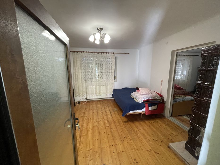 Casa de vanzare cu teren 1439mp Osorhei