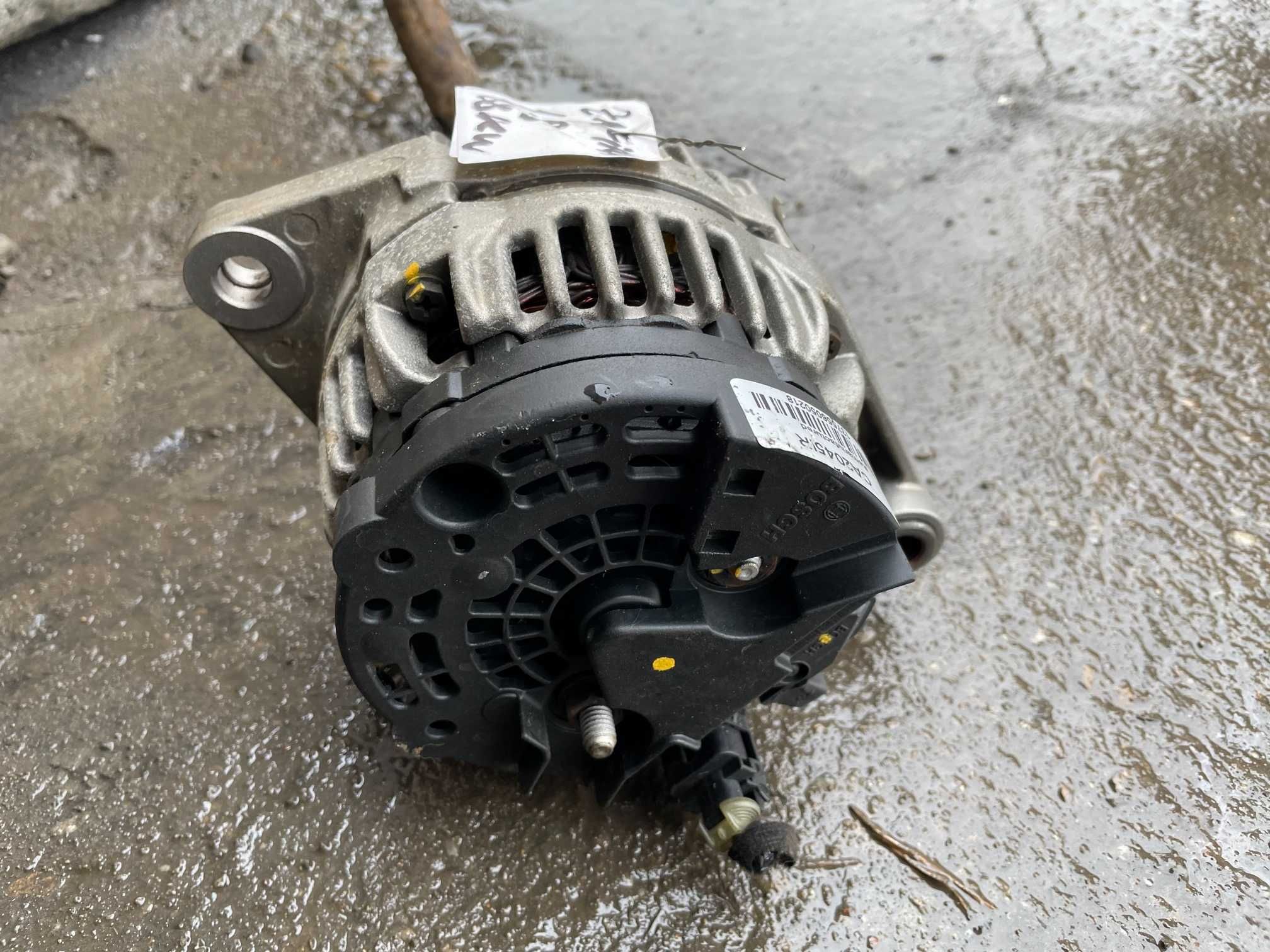 Alternator Opel Zafira B / Astra H / Vectra C 1.9 CDTI