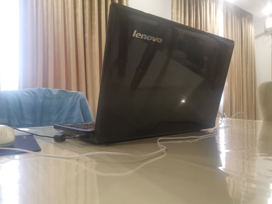 Ноутбук lenovo g570 i5/700gb/4gb