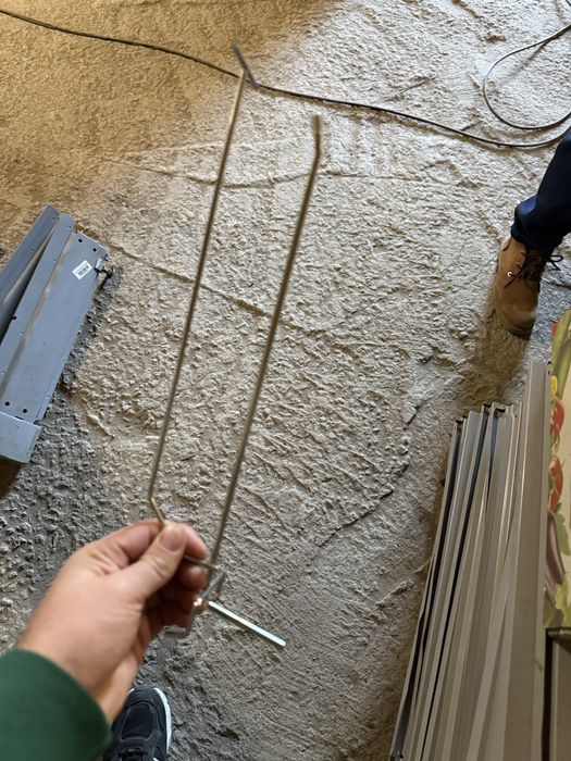 Крючки для перфорации б/у