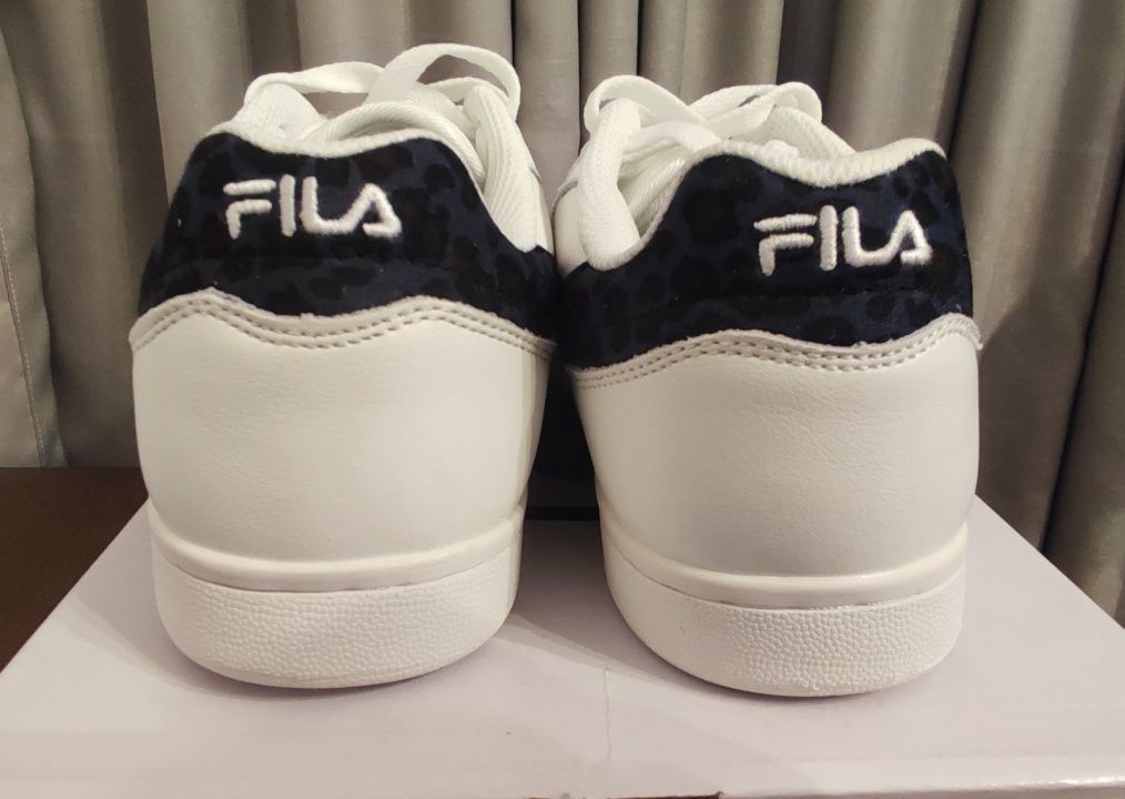 Дамски кецове Fila