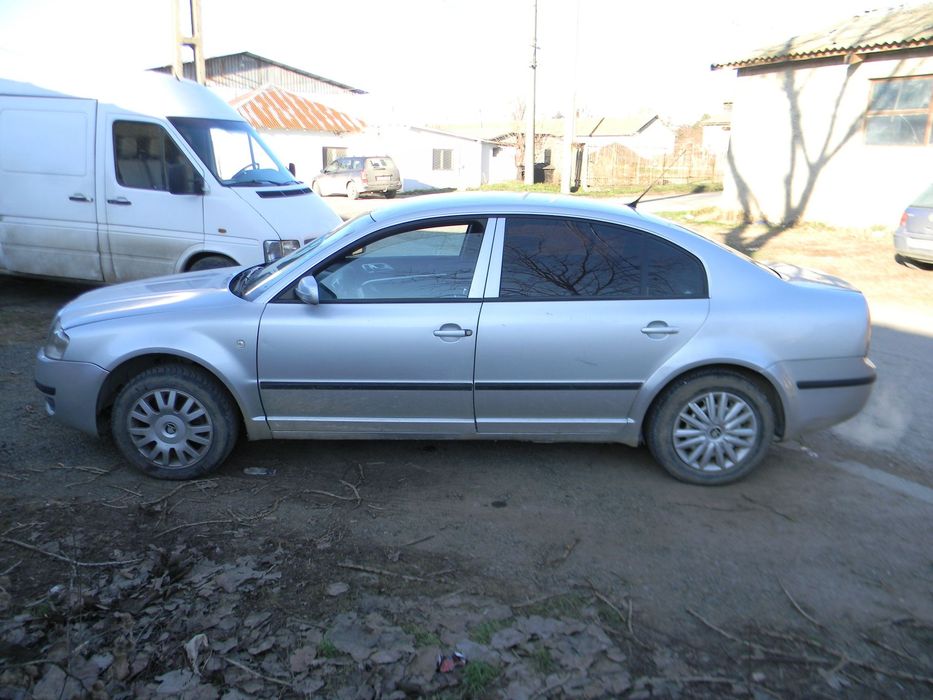 Dezmembrari  Skoda SUPERB 1 (3U)  2001  > 2008 1.9 TDI Motorina