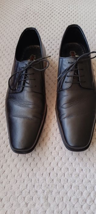 Официални мъжки обувки