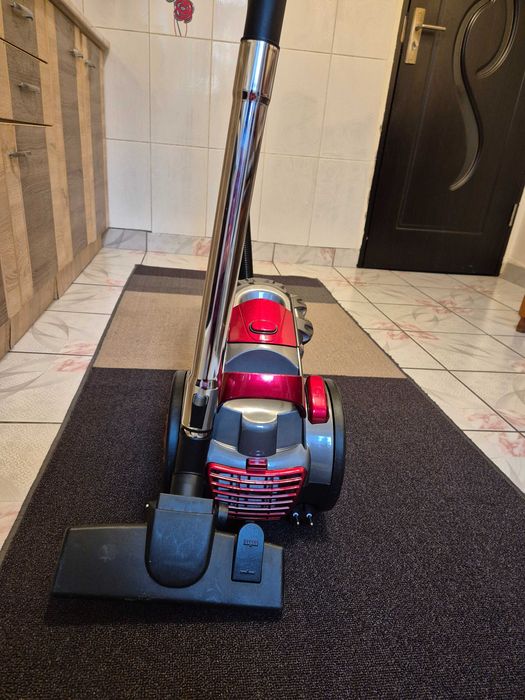 Aspirator fara sac VIRAGO VC-18