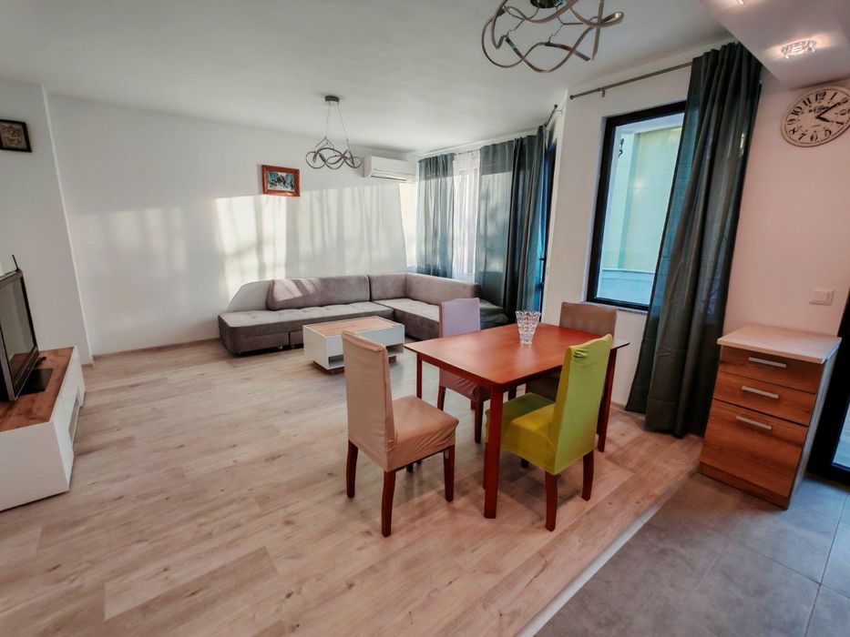 Двустаен апартамент под наем в кв. Кючук Париж